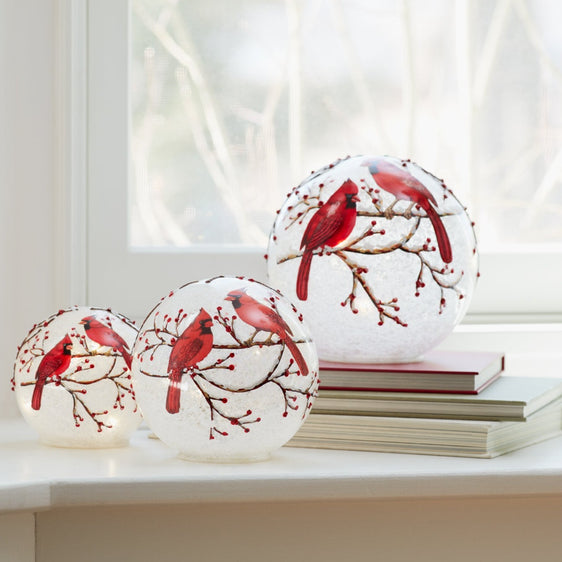 LED-Frosted-Cardinal-Orb-with-Berry-Branch-Design,-Set-of-3-Decor